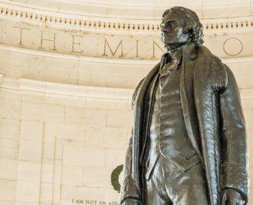 Jefferson statute at Jefferson Memorial