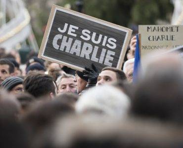 Je suis Charlie demonstration with signs