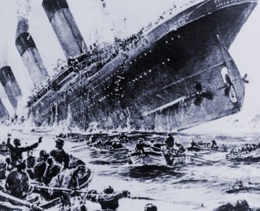 Titanic with lifeboats